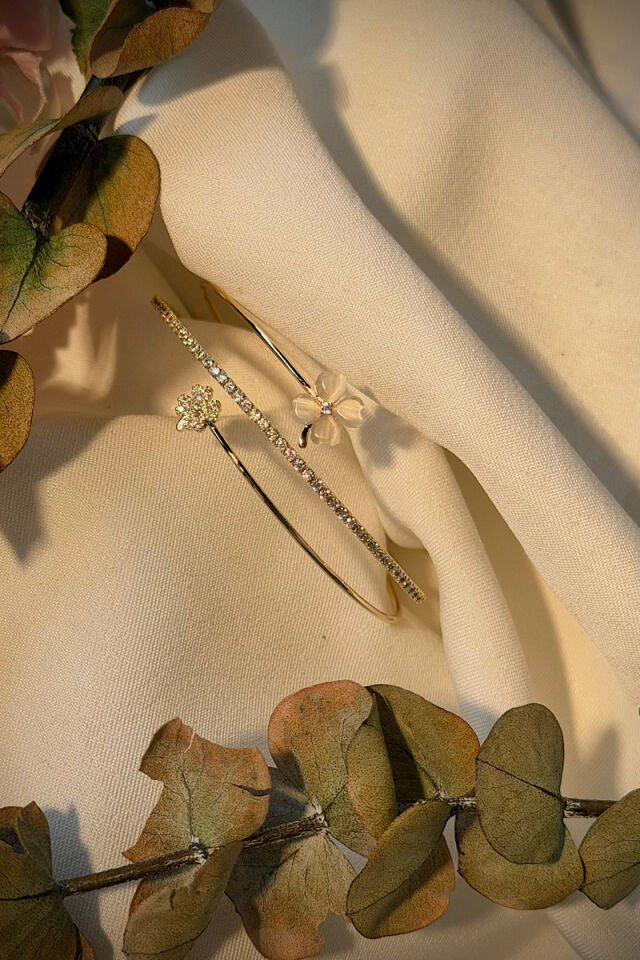 Minimal Çiçek Figürlü Zirkon Taşlı Vintage Halka Bileklik