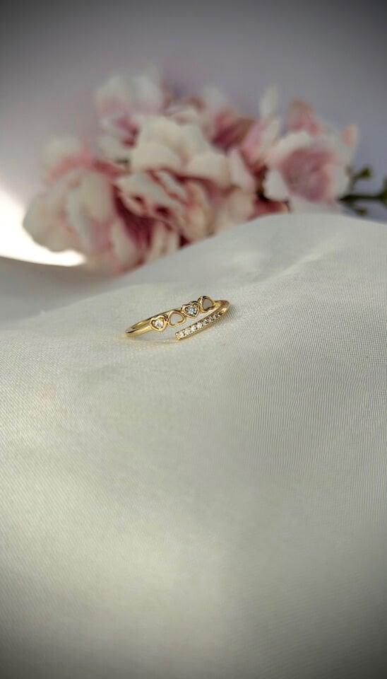 Minimal Kalp Detaylı Zirkon Taşlı Vintage Yüzük