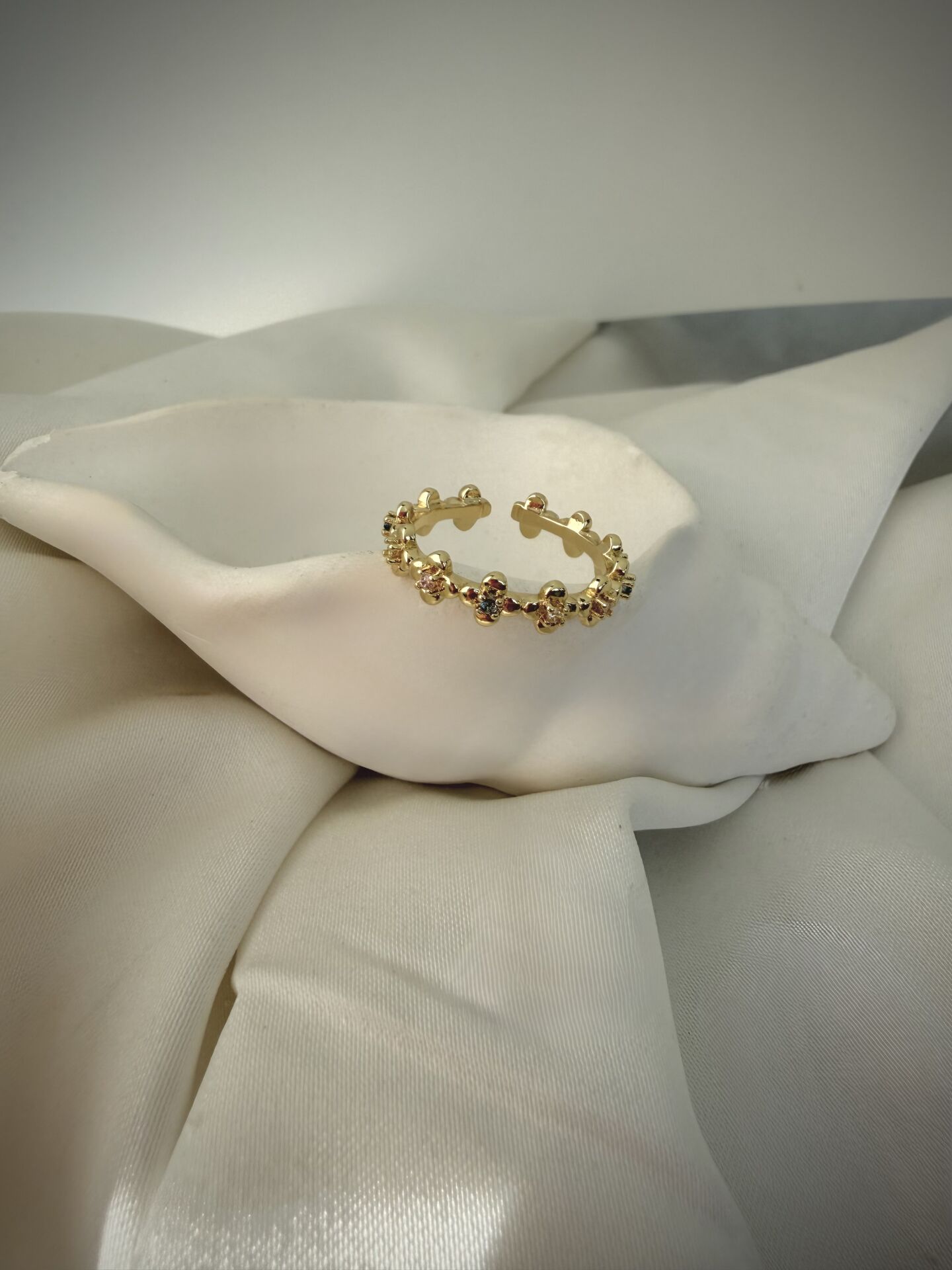 Vintage Mini Çiçek Detaylı Renkli Minimal Yüzük