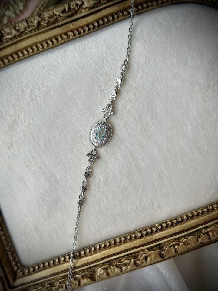 Aqua Dream Oval Mavi Taşlı Vintage Gümüş Bileklik