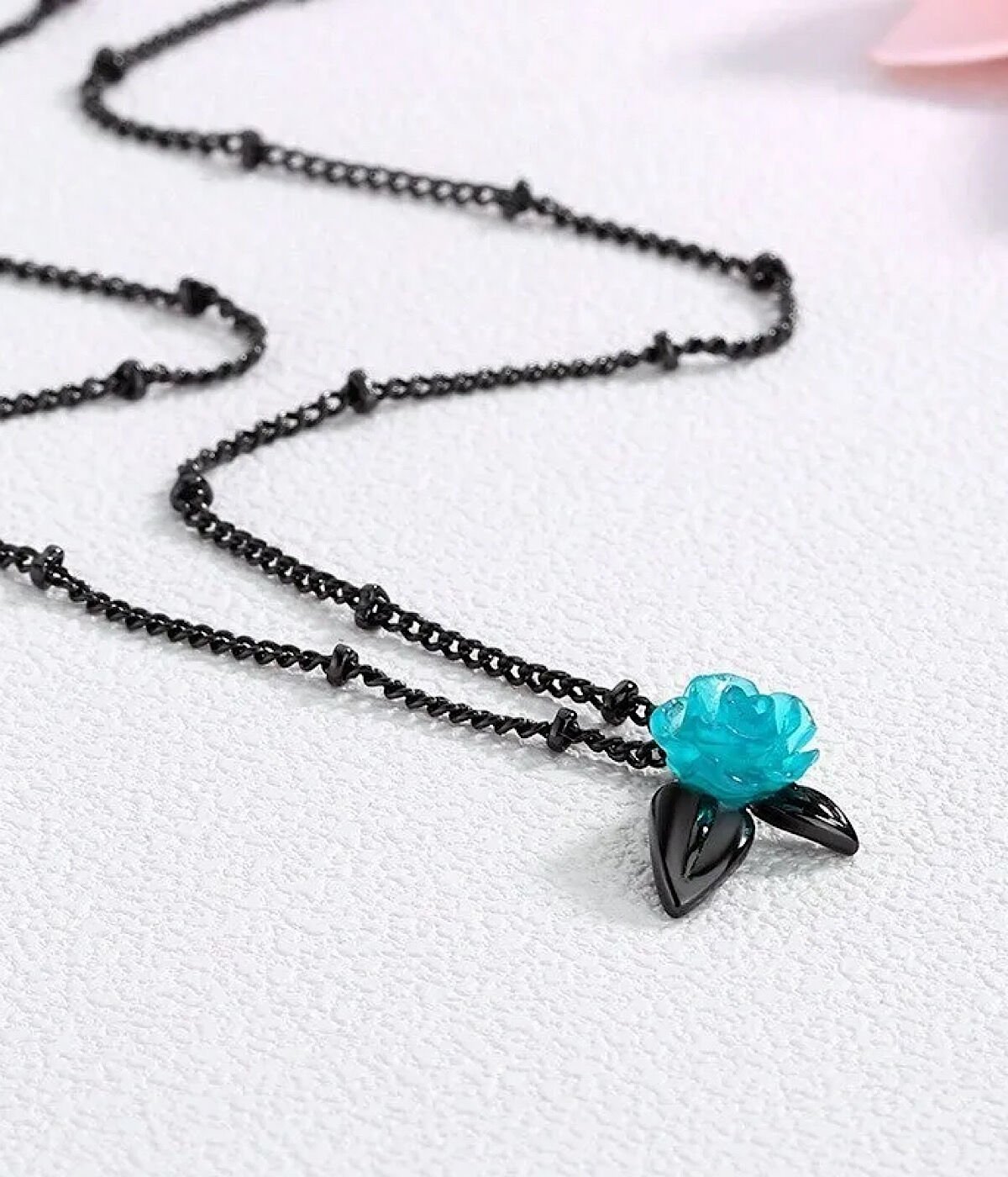 Mavi Gül ve Diken Tasarım Gümüş Kolye