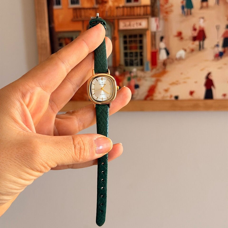 Zarif Yeşil Deri Kordonlu Vintage Saat