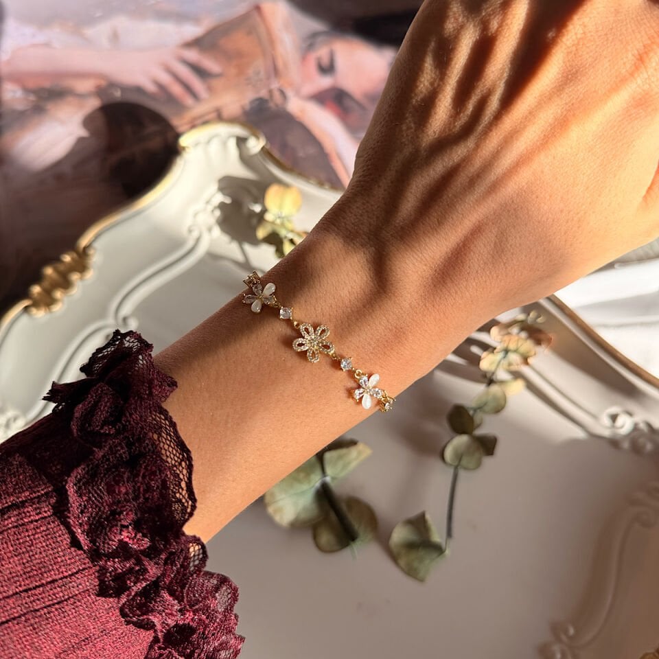 Masal Çiçeği Tasarım Asansör Bileklik