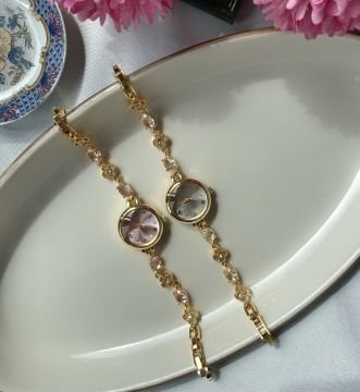 Vintage Taşlı Yonca Tasarım Saat