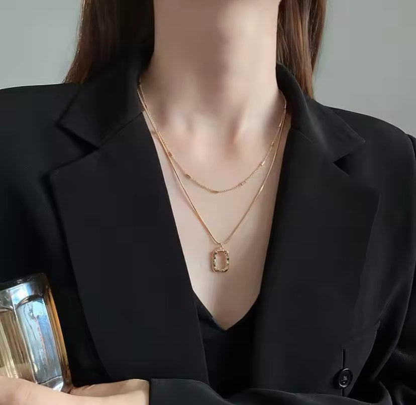 Gold Geometrik Çift Katmanlı Çelik Kolye