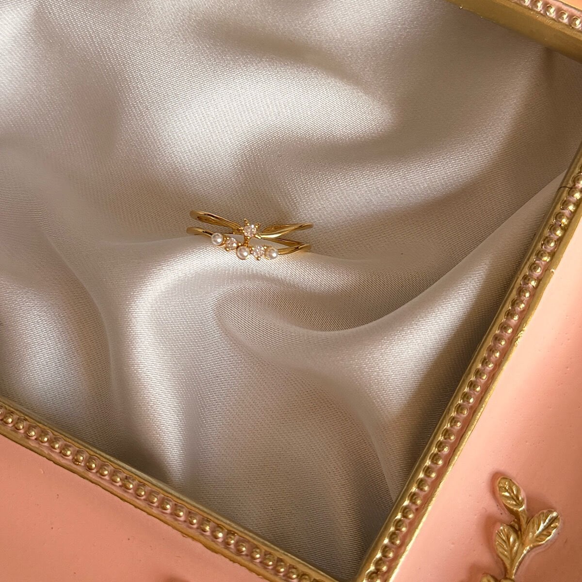 İnci ve Zirkon Taşlı Çift Katmanlı Yüzük