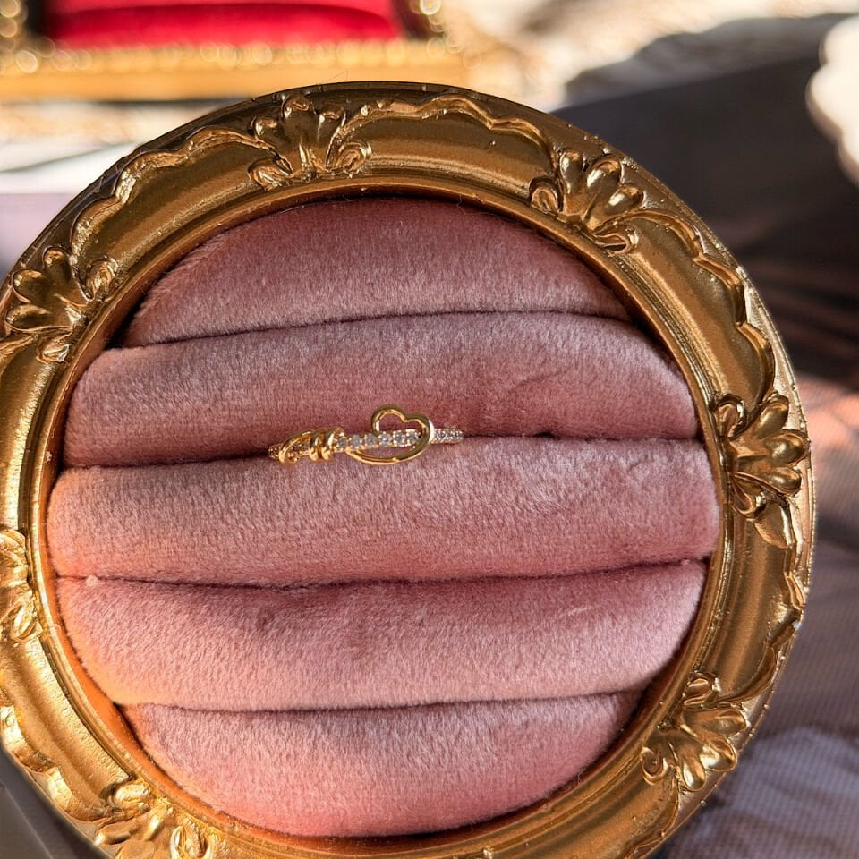 Kristal Taşlı Kalp Tasarım Yüzük