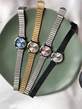 Retro Tasarım Çelik Saat