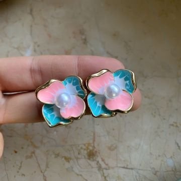 İnci Detaylı Vintage Çiçek Küpe