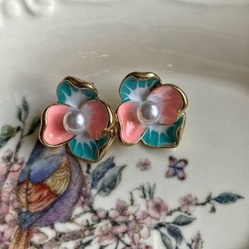 İnci Detaylı Vintage Çiçek Küpe