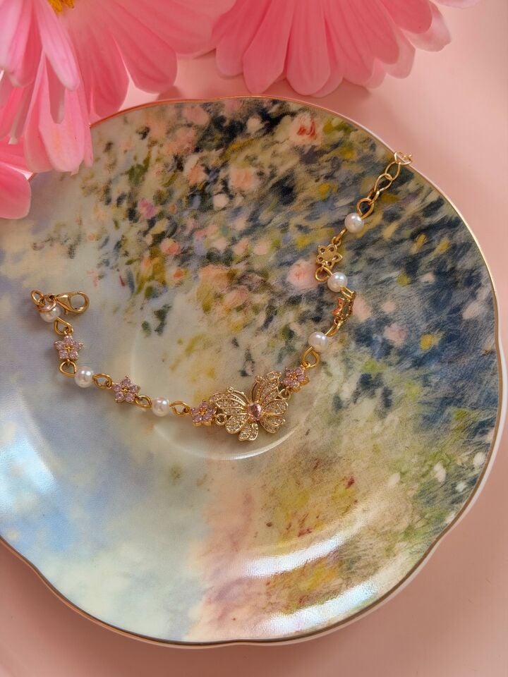 Vintage Kelebek Figürlü İncili Bileklik