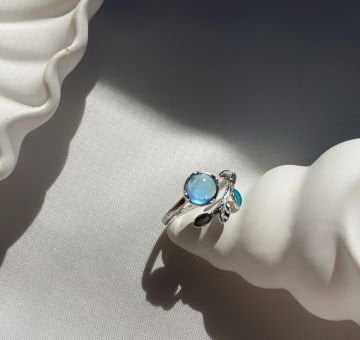 Blue Stone and Leaf Yüzük