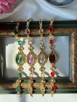 Vintage Oval Renkli Çiçek Tasarım Saat