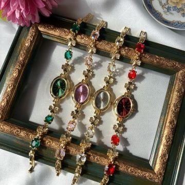 Vintage Oval Renkli Çiçek Tasarım Saat