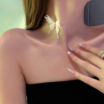 Kelebek Choker